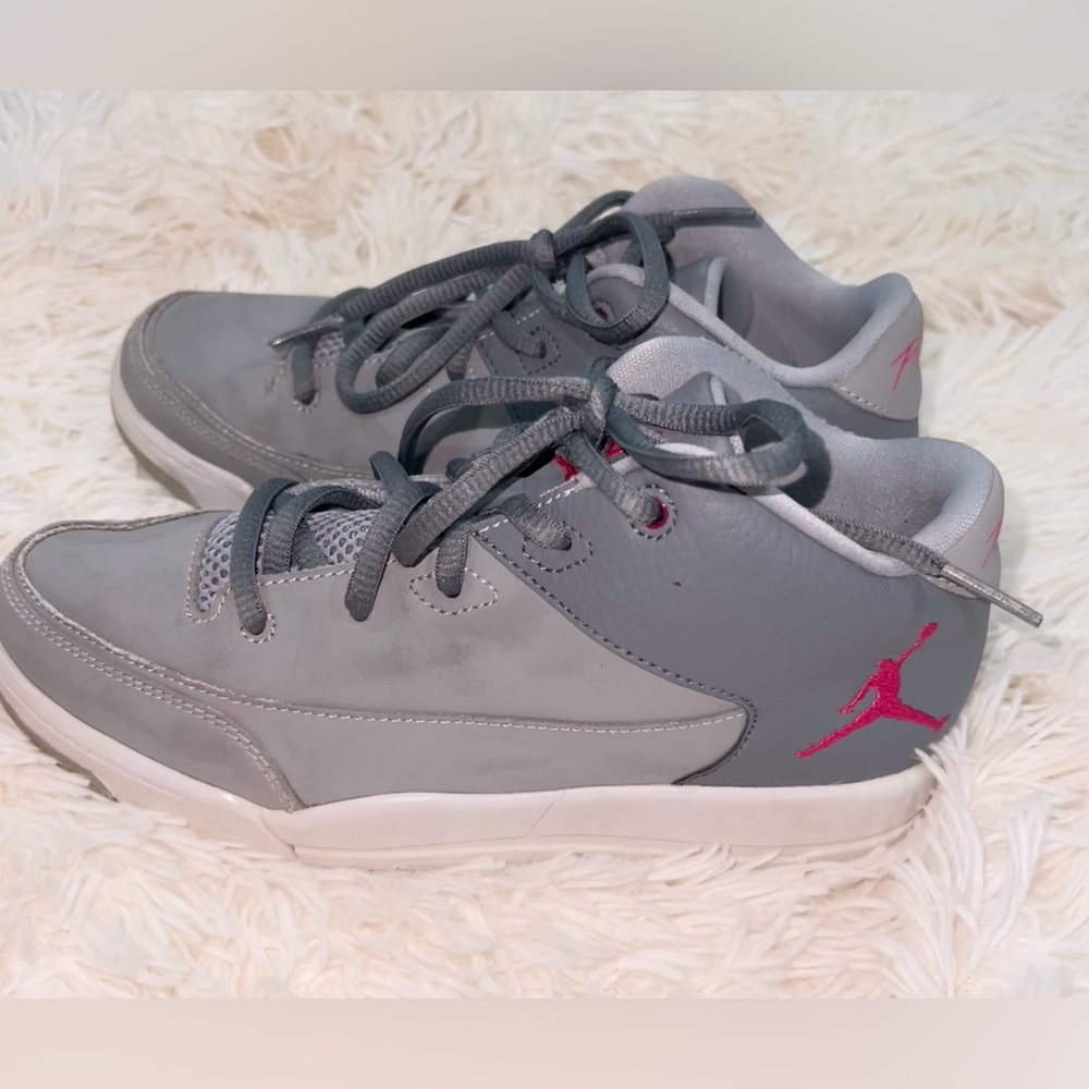 Nike Air Jordan Flight Origin 3 Size 2Y
